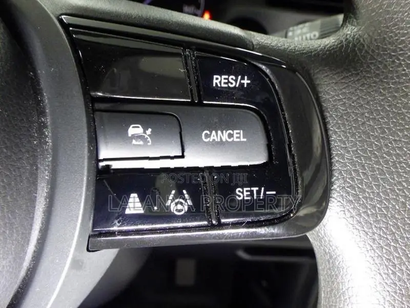 Honda Vezel RV5–X -Pearl SLLL-A1 2023