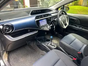 Toyota Aqua 2015