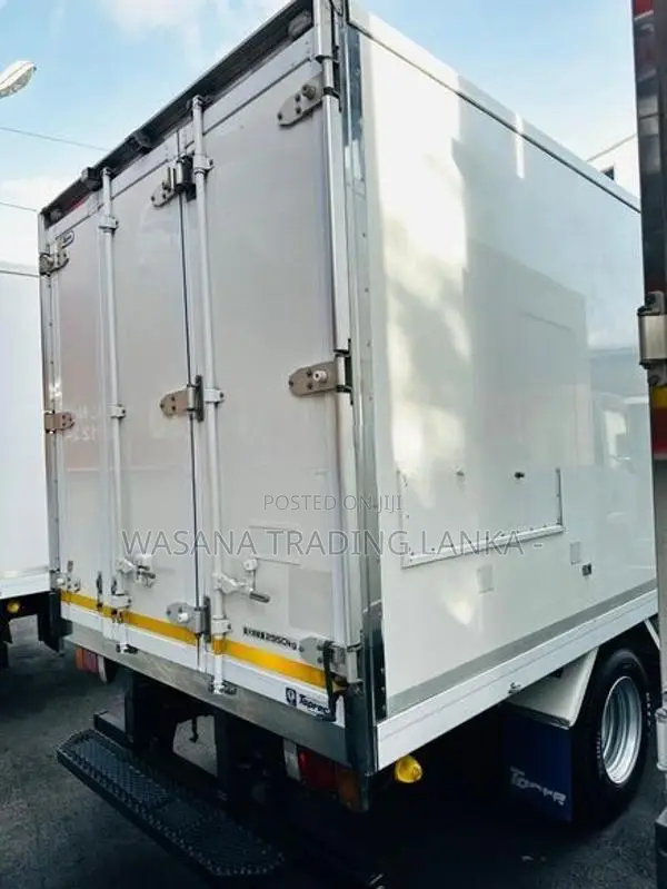 Isuzu Elf Full Body Freezer 2019