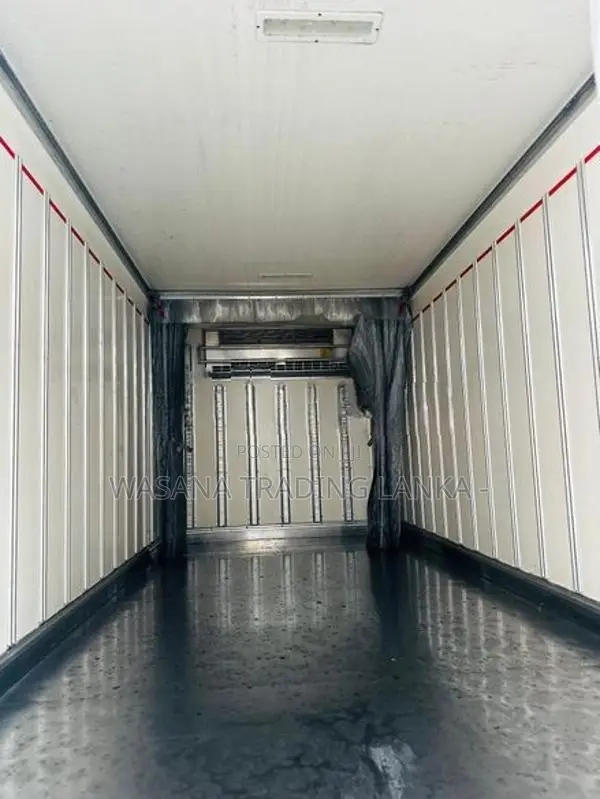 Isuzu Elf Full Body Freezer 2019