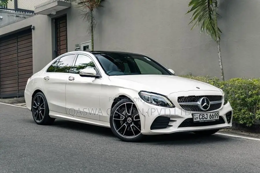 Mercedes Benz C200 Premium Plus AMG 2019