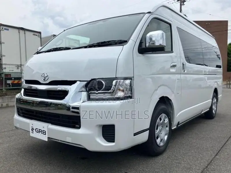 Toyota Hiace GDH223b 2026