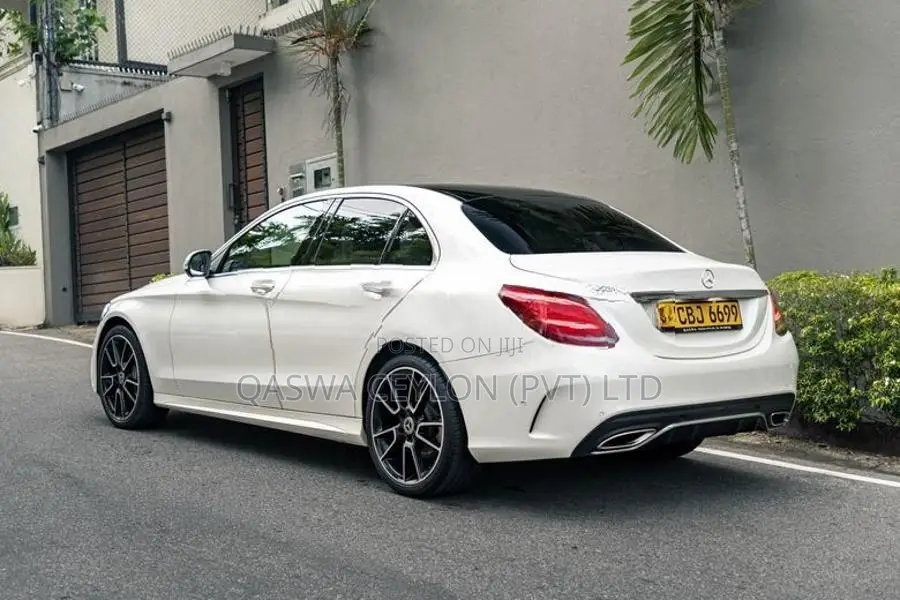 Mercedes Benz C200 Premium Plus AMG 2019