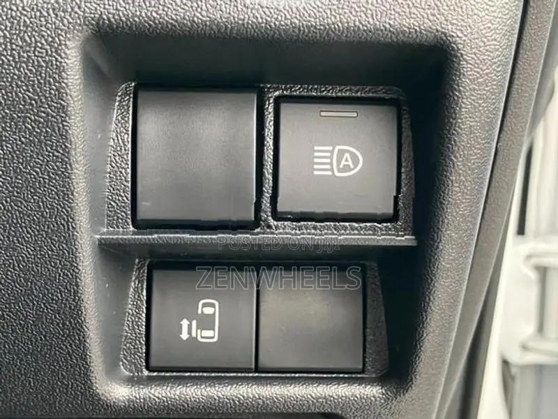 Toyota Hiace GDH223b 2026
