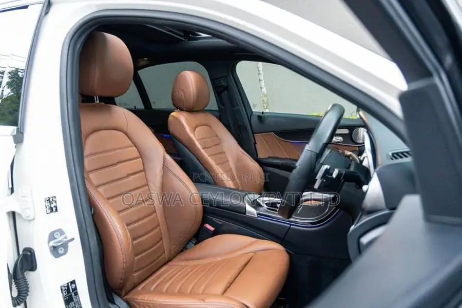 Mercedes Benz C200 Premium Plus AMG 2019