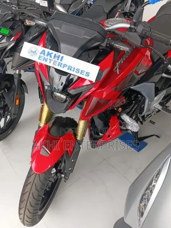 Bajaj Pulsar N160 Premium 2026