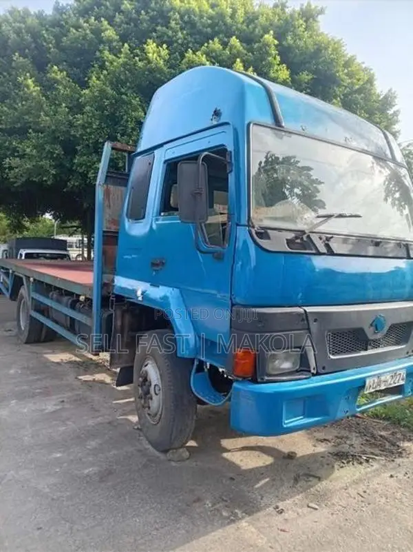Eicher Truck 2005