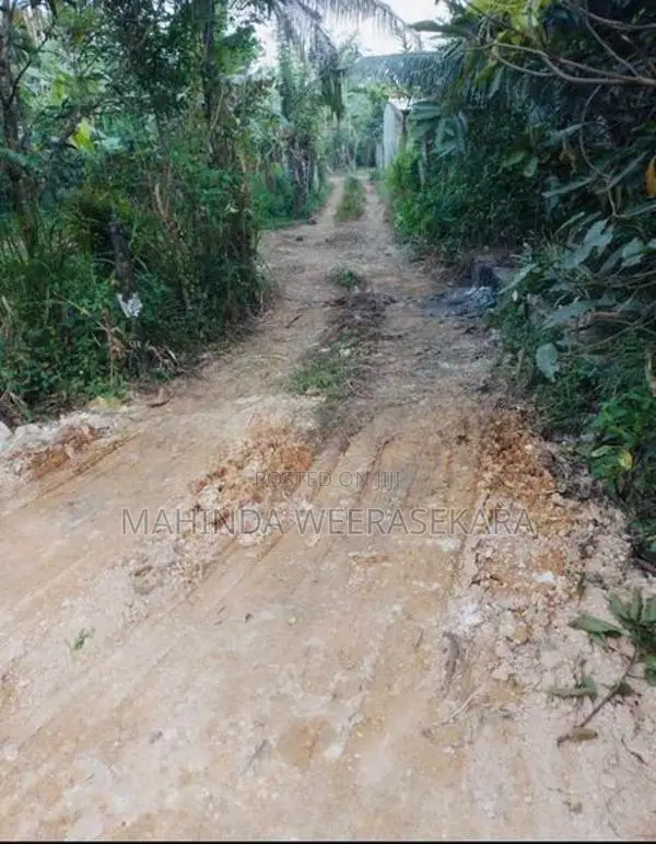 ගාල්ල කරාපිටිය - ලබුදුවෙන් පර්චස් 22ක අගනා ඉඩම විකිණීමට