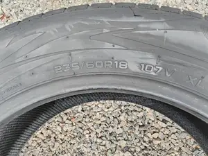 Tyre 235/60/18