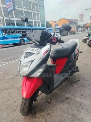 Yamaha RayZR 2017