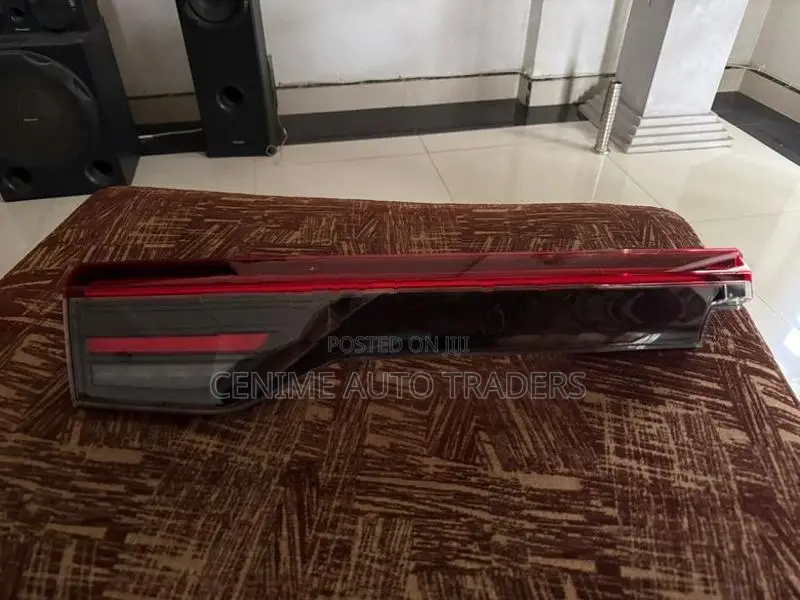 Honda Tail Lamap Garnish Rv5 2025