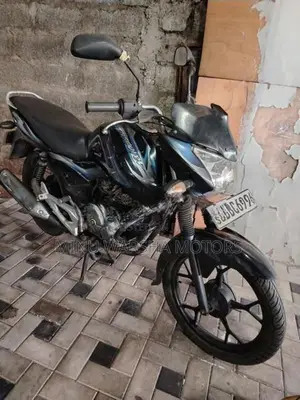 Bajaj Discover 2014