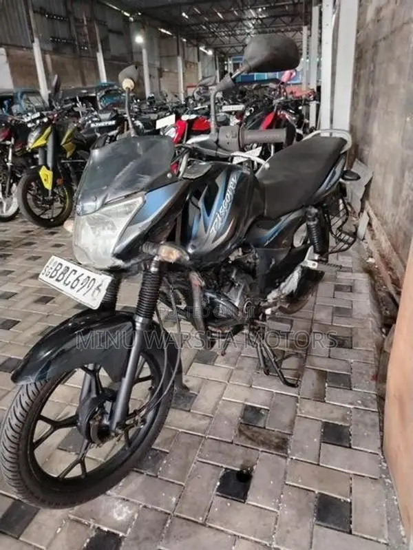 Bajaj Discover 2014