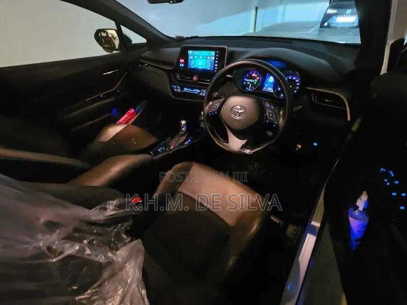 Toyota CHR GT NGX50 2018