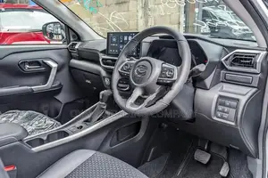 Daihatsu Rocky Premium G Hyb 2026