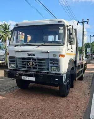 Tata 1615 EX2 DoubleCabin 2018