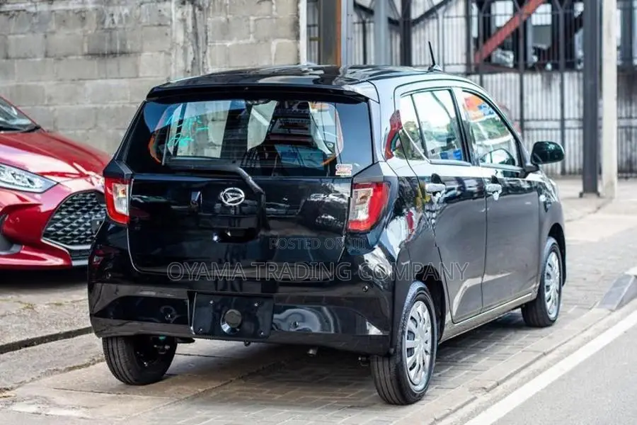 Daihatsu Mira L Grade 2025