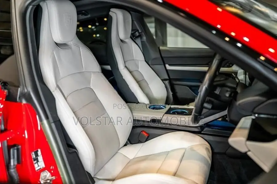Porsche Taycan 4S Battery Plus ! 2023