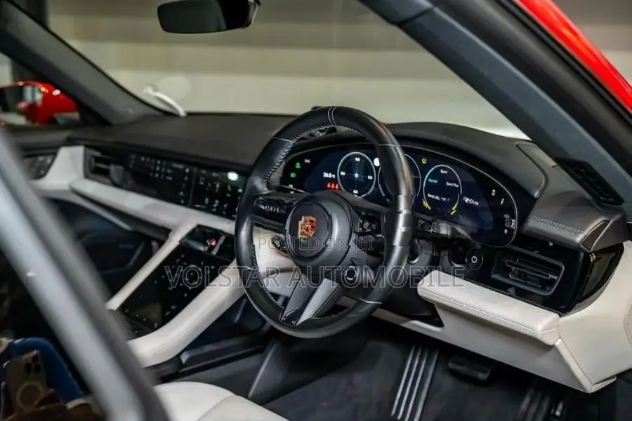 Porsche Taycan 4S Battery Plus ! 2023
