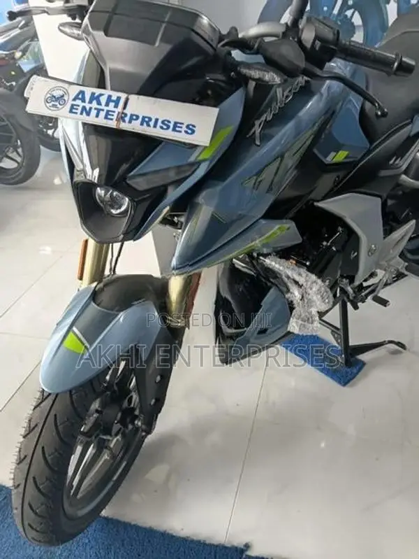 Bajaj Pulsar N160 Premium 2026