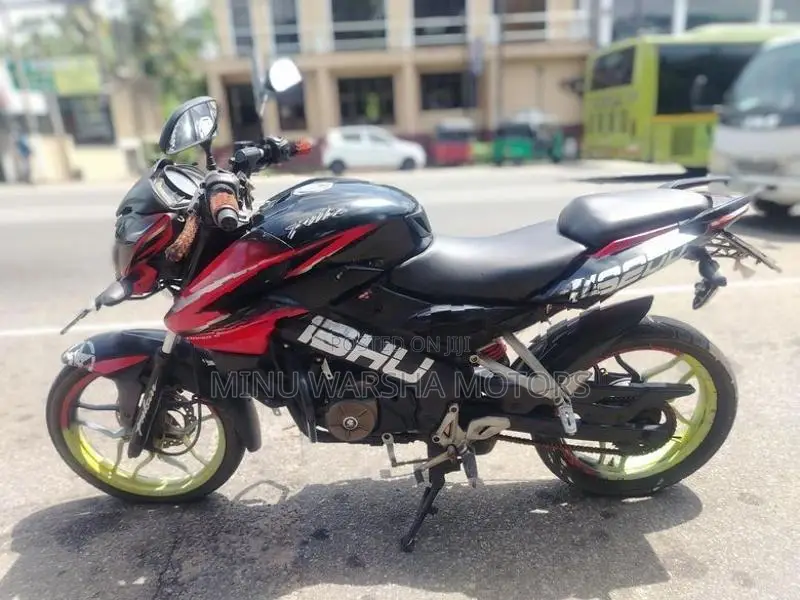 Bajaj NS 150 2016