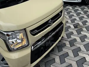 Suzuki Wagon R FX Petrol B/n 2025