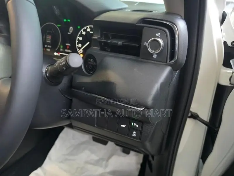 Honda Vezel Z PREMIUM 10 SPEAKER 2026