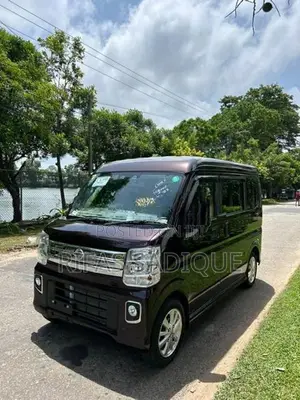 Nissan Clipper Nv100 Rio Wagon 2023