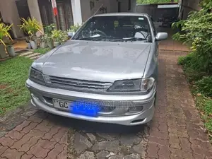 Toyota Carina 1999