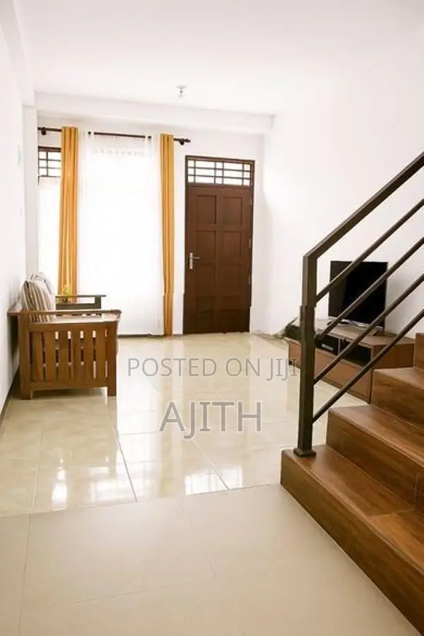 Three Storey House for Sale in Kelaniya