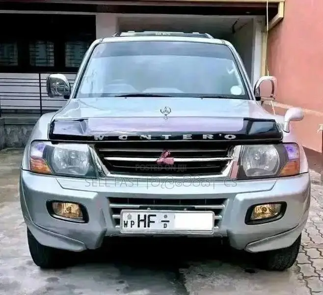 Mitsubishi Montero 2000