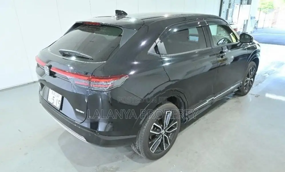 Honda Vezel RV5- Z - Black 2024