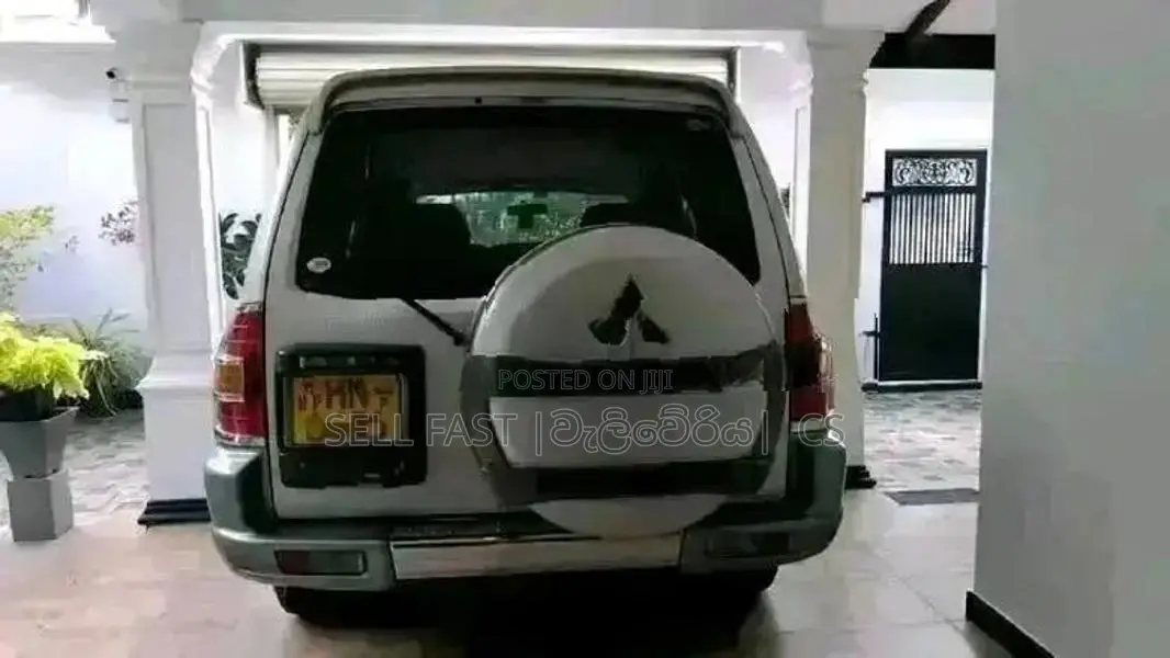 Mitsubishi Montero V6 2000