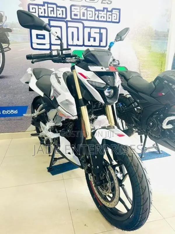 Bajaj Pulsar N160 Premium 2026