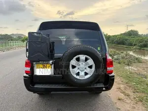 Mitsubishi Montero V6 Auto 2004