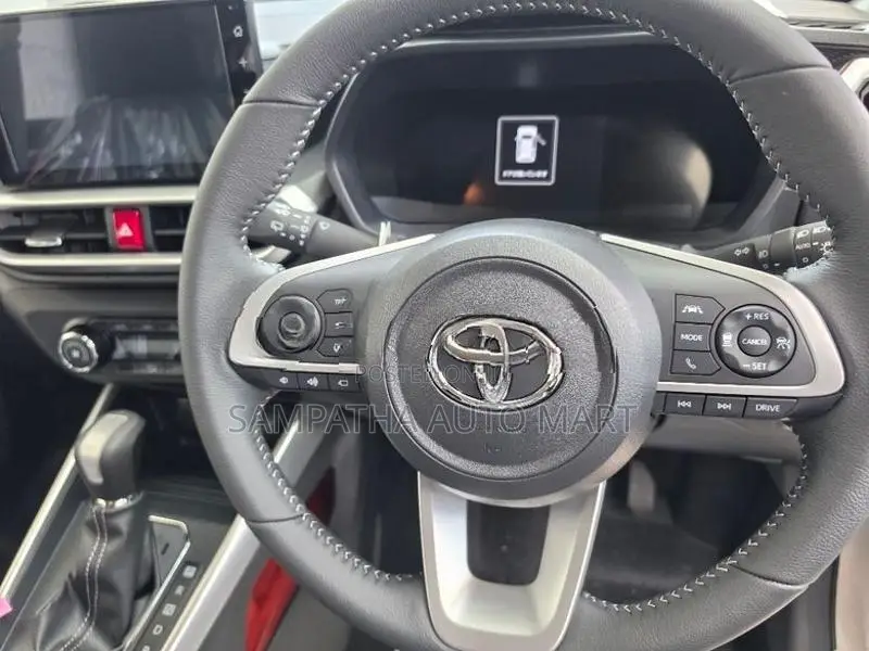 Toyota Raize Z HYBRID AUTO PARKIN 2026