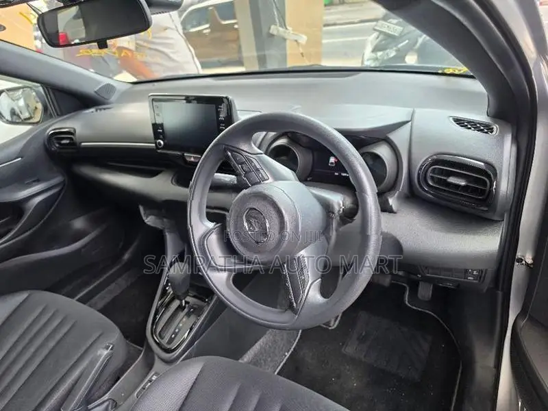 Toyota Yaris G GRADE 2023