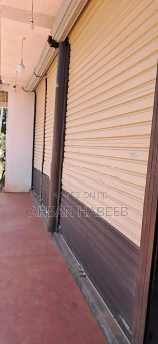 Shop with House for Sale Alahapperuma