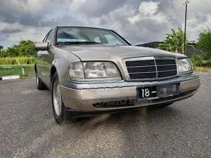 Mercedes Benz C200 1994