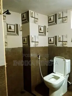 නිවසක් විකිණීමට වල්පොල