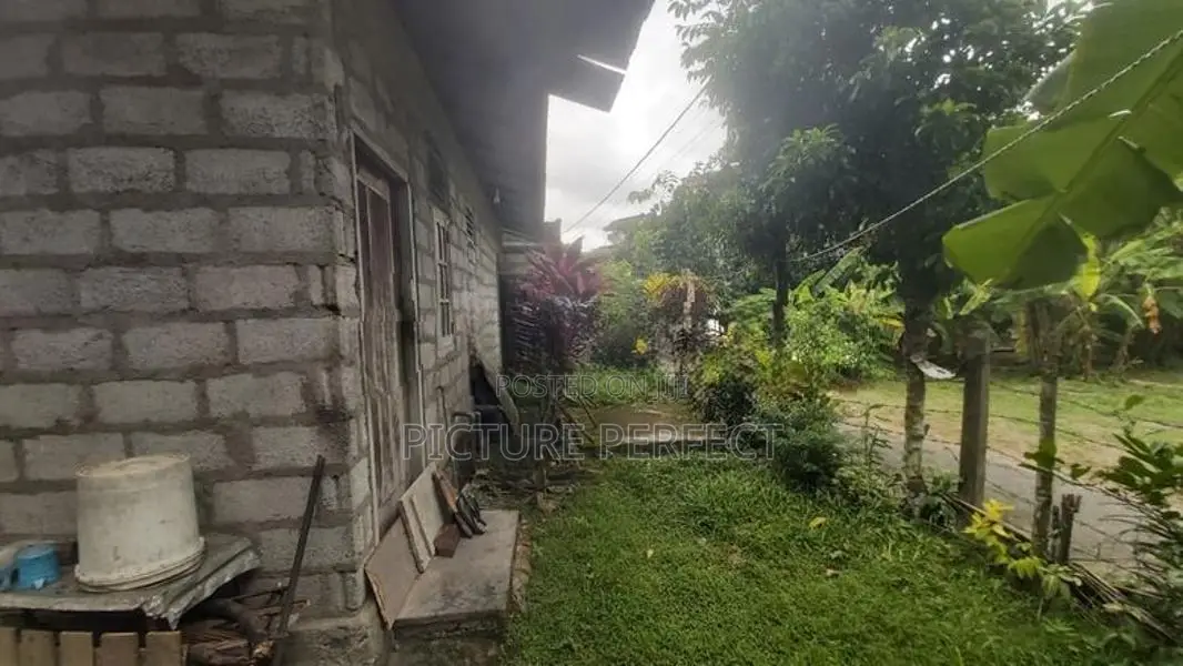 Athurugiriya Partially Completed House for Sale