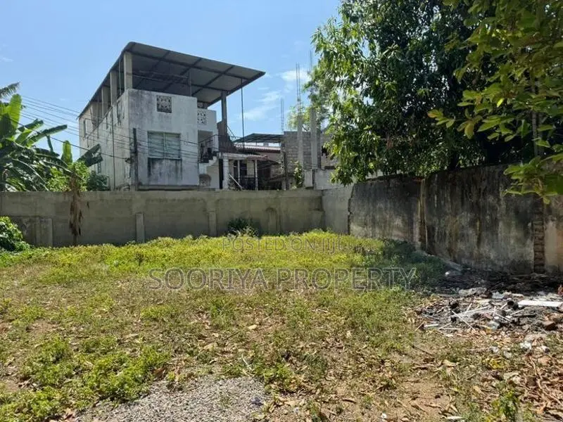Land for Rent in Galle Road Mount Lavinia