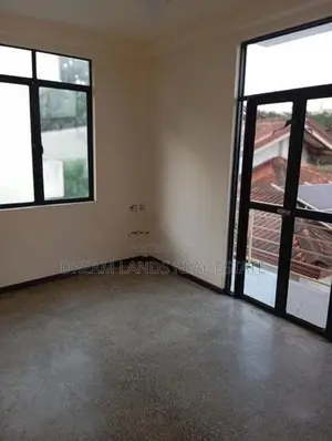 Upper floor apartment for rent batharamulla