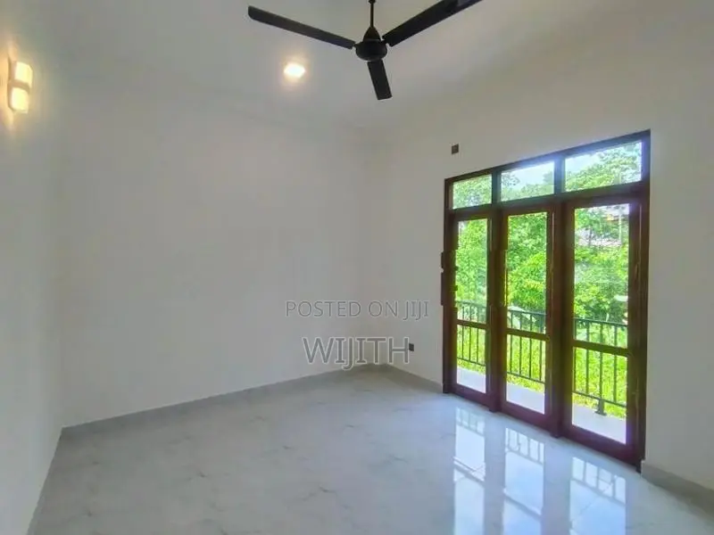 678dr BRAND NEW TWO STOREY HOUSE FOR SALE IN KOTTAWA