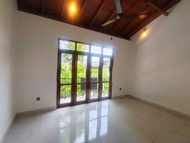 678dr BRAND NEW TWO STOREY HOUSE FOR SALE IN KOTTAWA