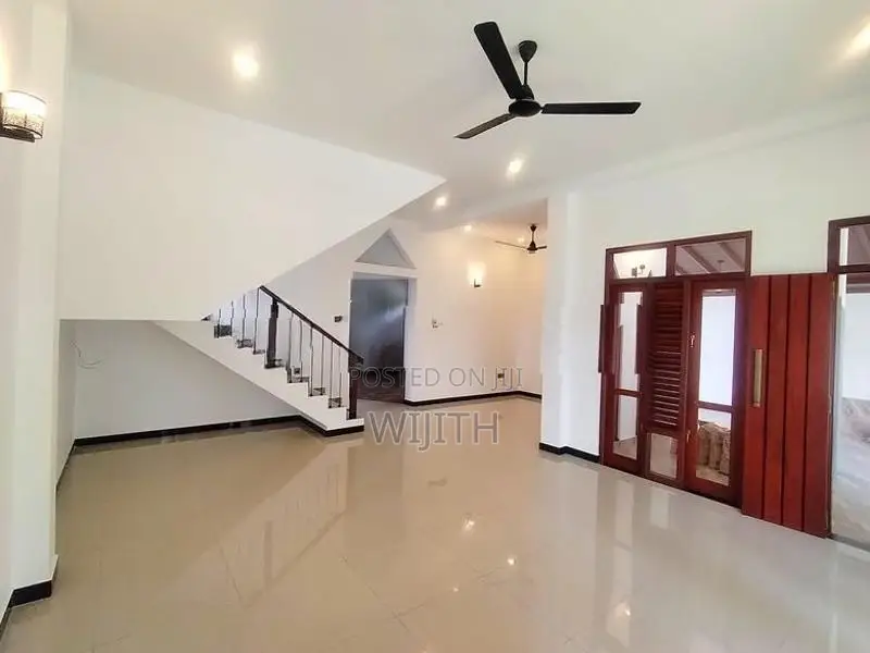 678dr BRAND NEW TWO STOREY HOUSE FOR SALE IN KOTTAWA
