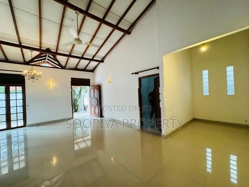 Luxury Modern Newly Build Single Storey House for Sale in Piliyandala