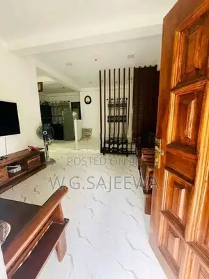 Single House Sale in Ganemulla Town