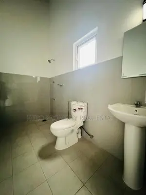 Modern House for Sale in Athurugiriya