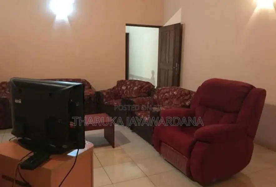 Fully Furnished Upstairs House for Rent Koswatta